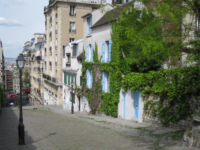 Quiet Apartment Hill Of Montmartre Paris Luaran gambar